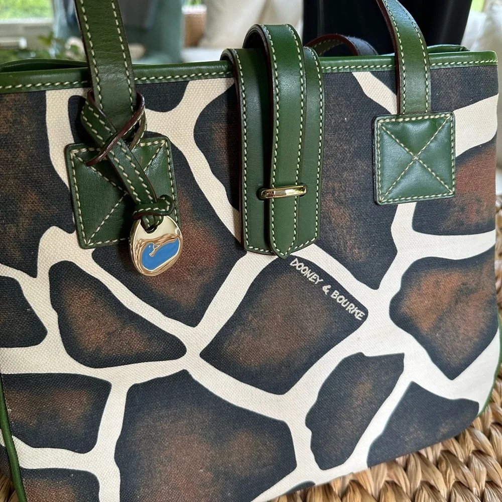 Dooney & Bourke Giraffe Canvas green leather trim bag - Picture 10 of 11